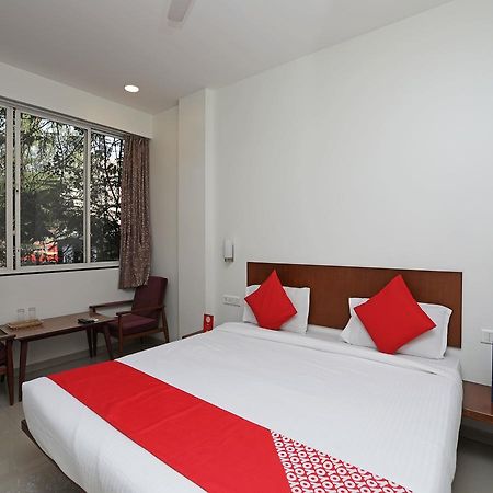 Oyo 1194 Hotel Gulmohr Pune Exterior foto